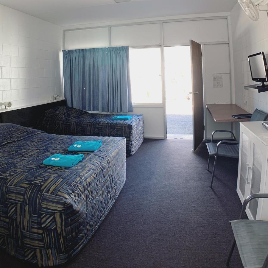 Tropical City Motor Inn Ayr Dış mekan fotoğraf